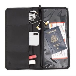 BÉIS “Seatback Organizer”